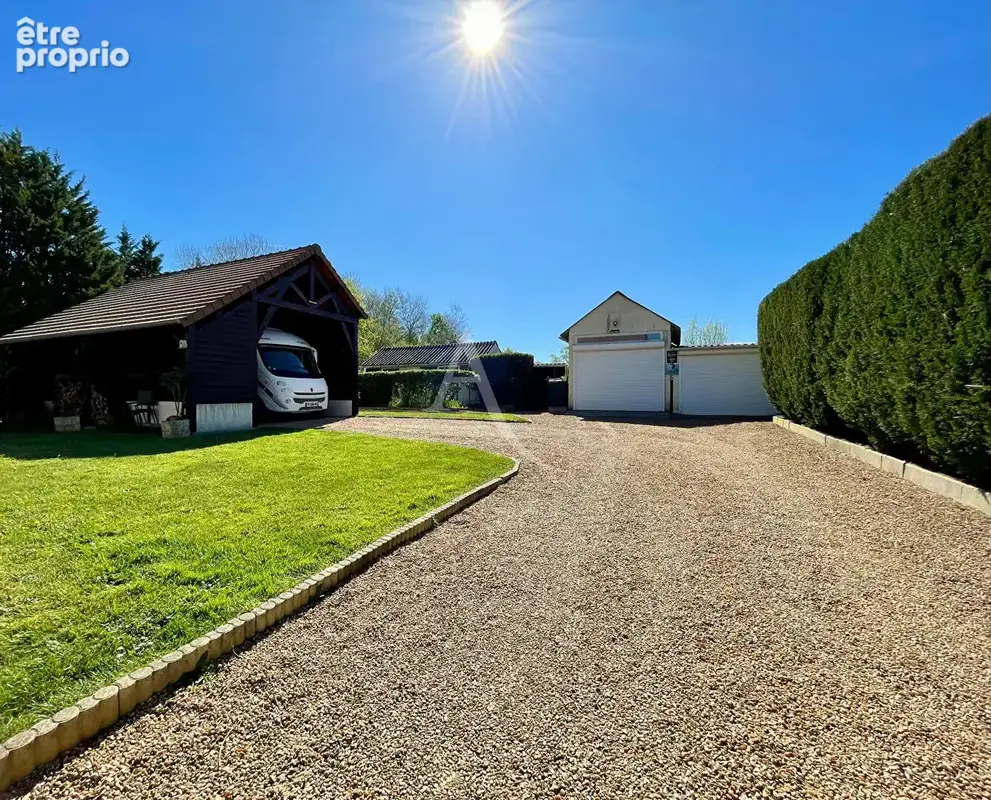 Maison familiale Tour-en-Sologne -130 m² avec terrain et dépendances - photo 16