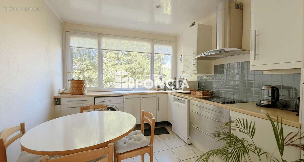 Appartement à NOISY-LE-ROI