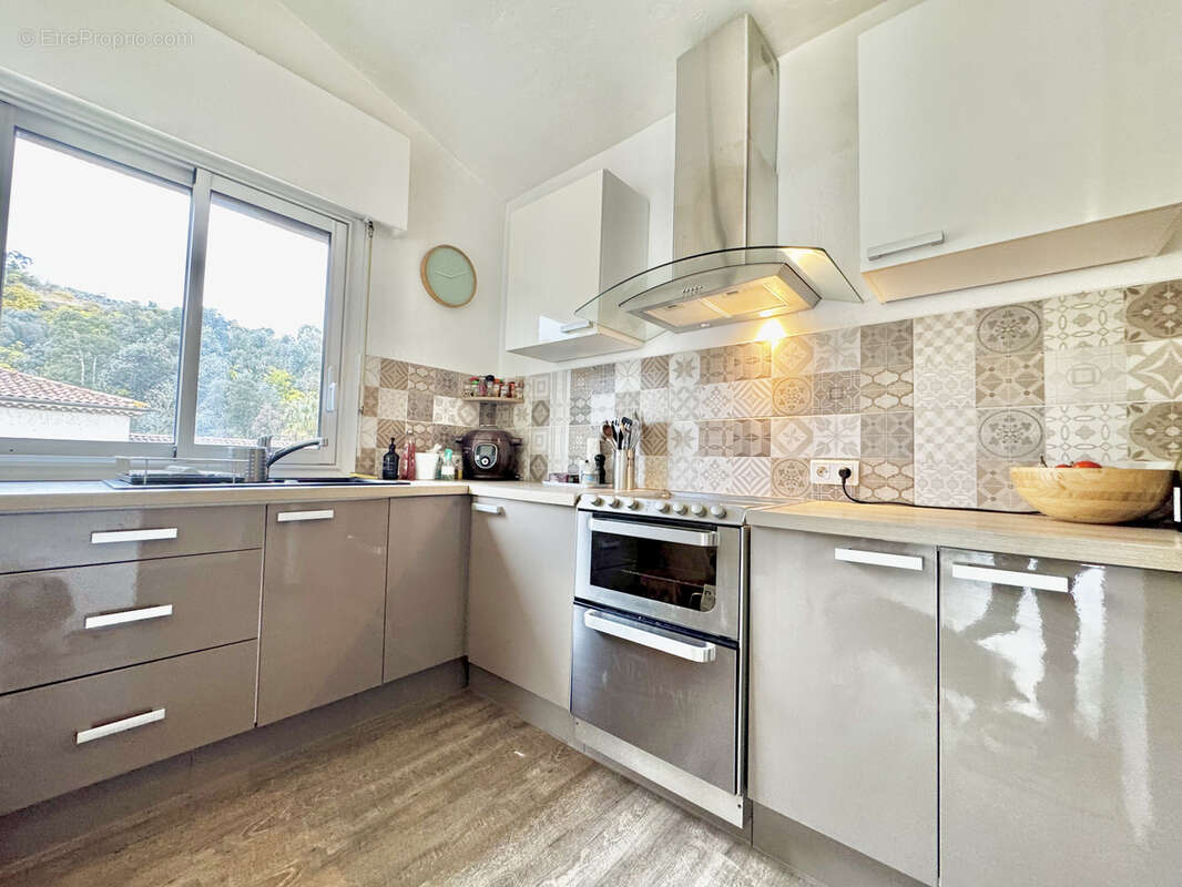 Appartement à PEGOMAS