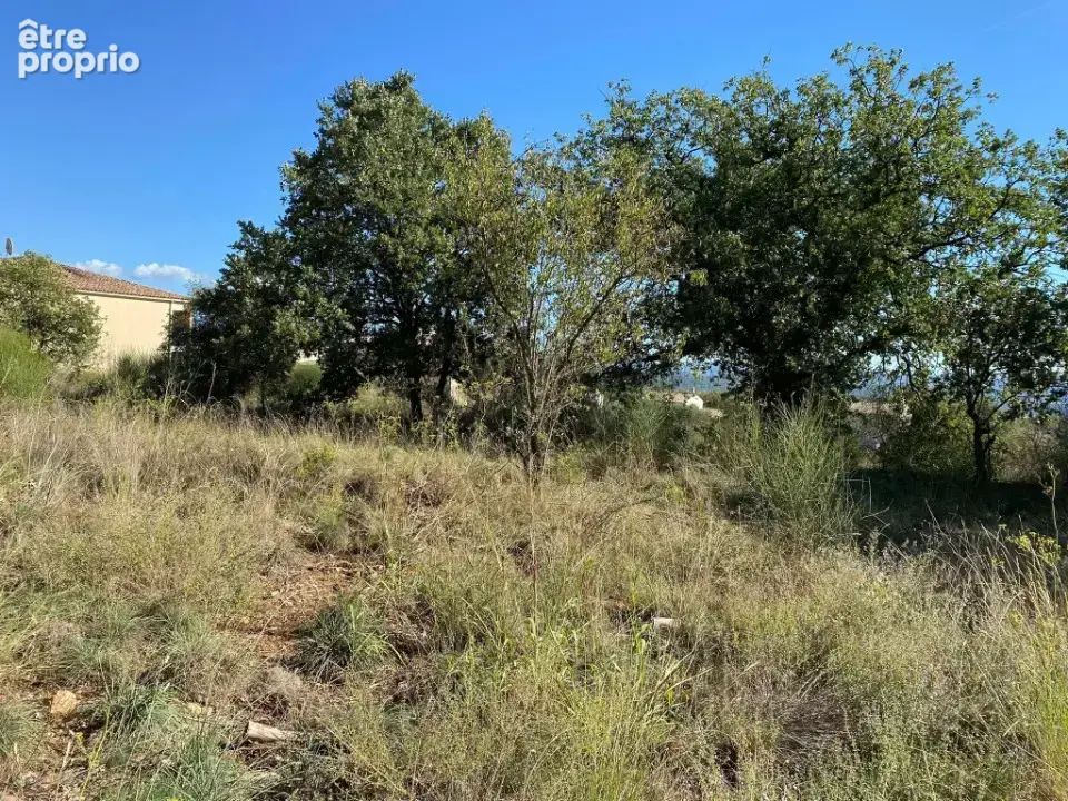 Terrain 715 m² à Puget-Ville  - photo 2