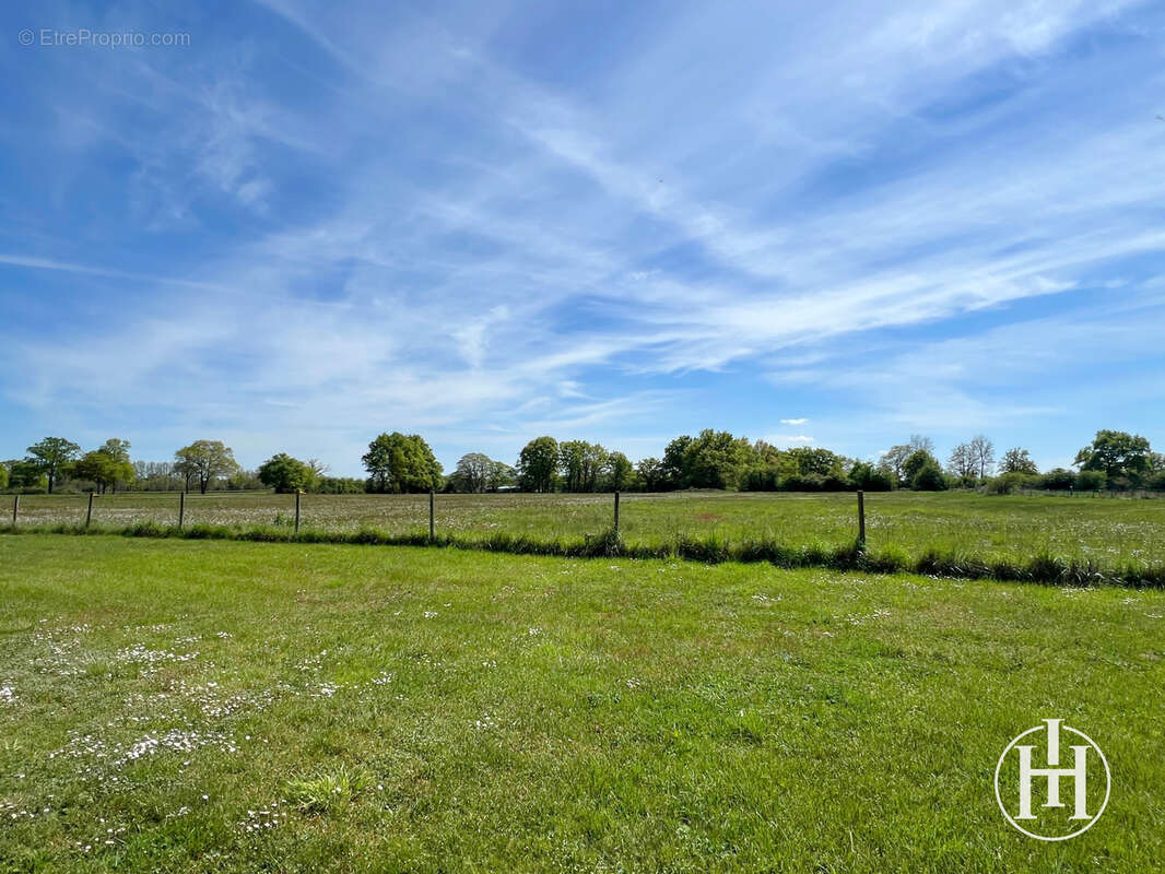 Maison à CHARENTON-DU-CHER