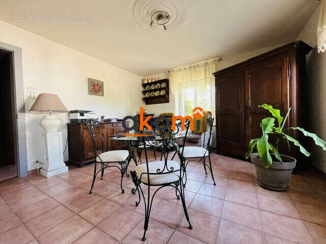 Maison 200 m² à Fenneviller  - photo 2
