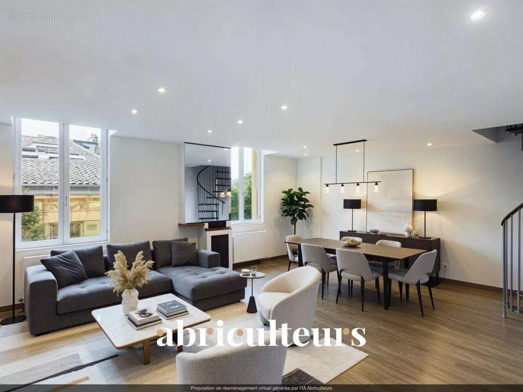 Appartement à BORDEAUX