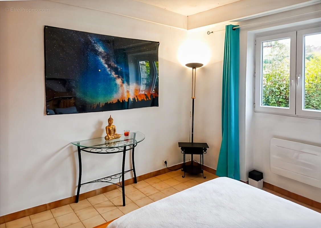 Appartement à TAVERA