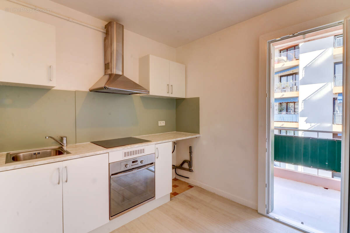 Appartement à MANDELIEU-LA-NAPOULE