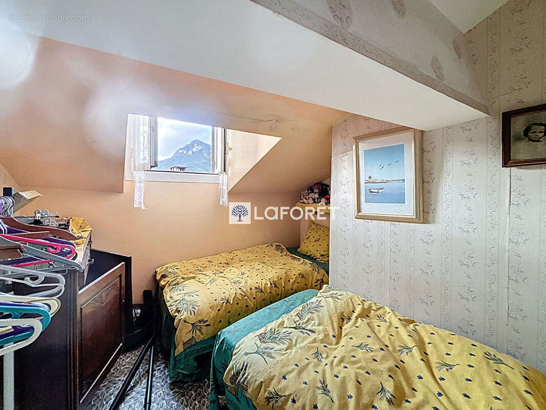 Appartement à CASTELLAR