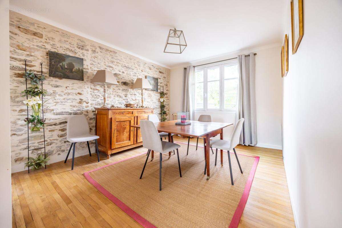 Maison à NANTES