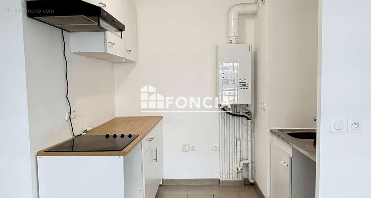 Appartement deux-pièces - Rocade de la Croix Saint-Georges - photo 6