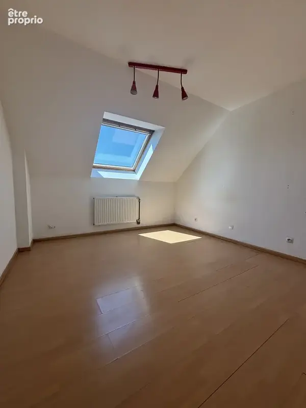 CHATILLON SUR SEINE :Pavillon année 1985 de 130 m2 avec garage, terrain de 500m2 et piscine hors sol. - photo 16