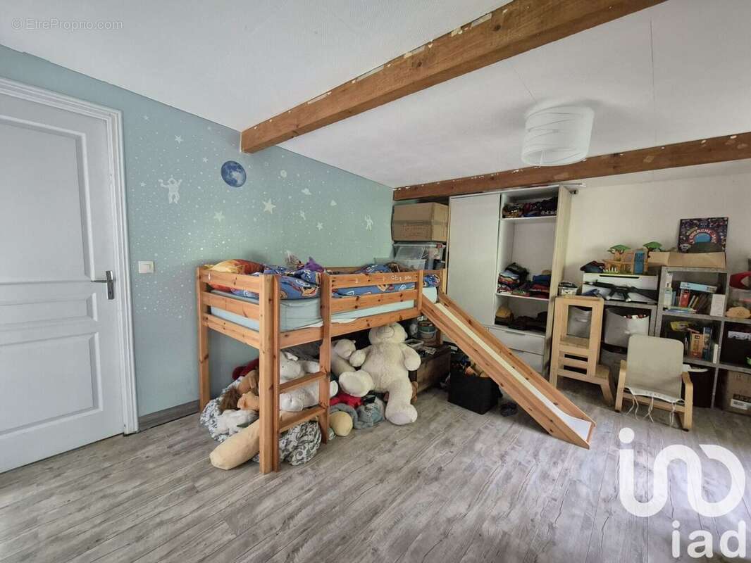 Photo 7 - Maison à LAROCHE-SAINT-CYDROINE