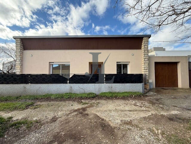 Maison à PORTES-LES-VALENCE