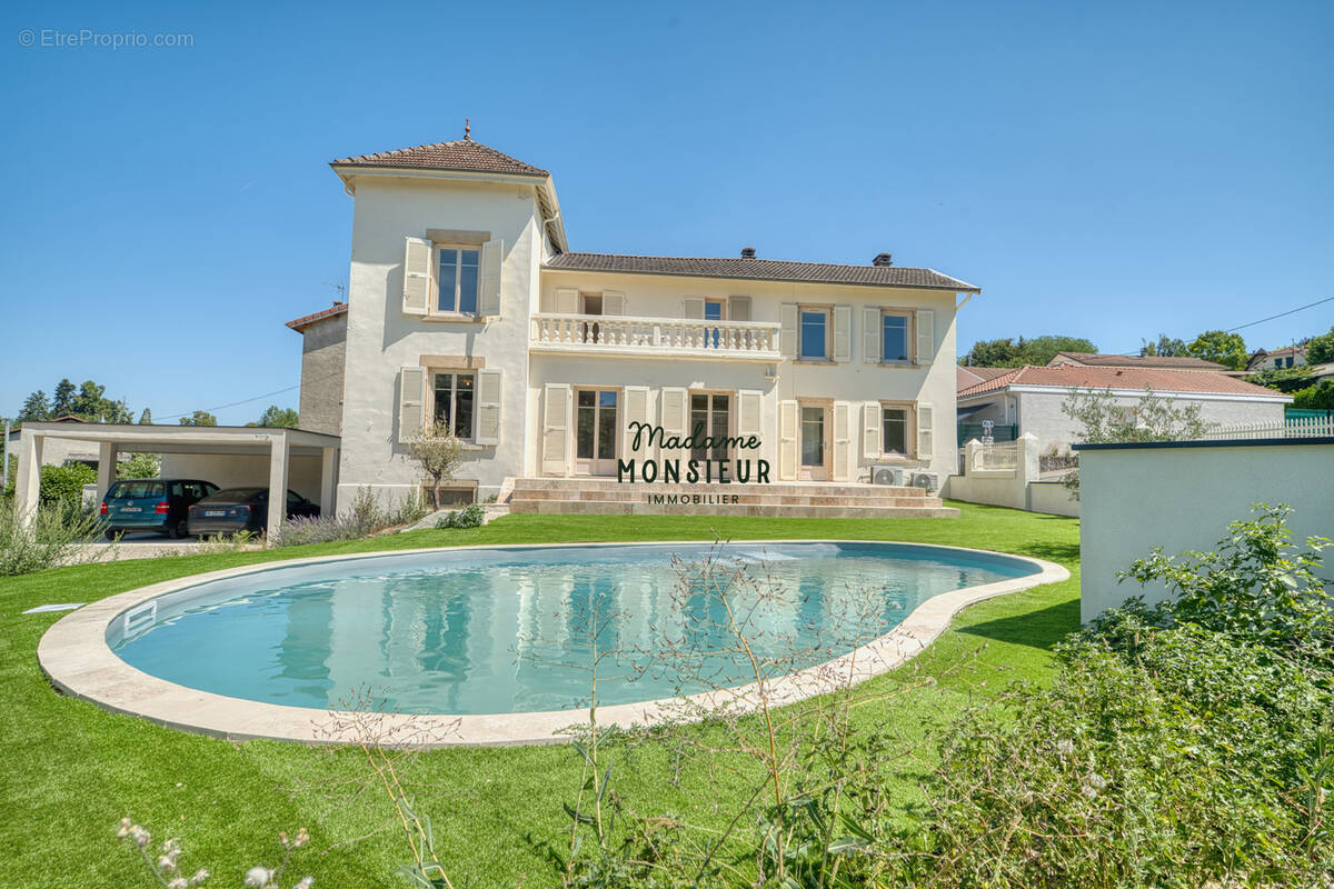 Maison à BOURGOIN-JALLIEU