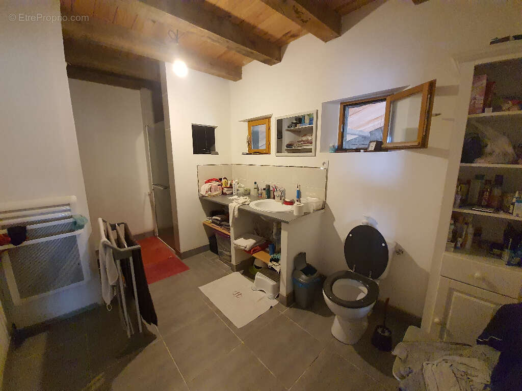 Maison à SAINT-HIPPOLYTE