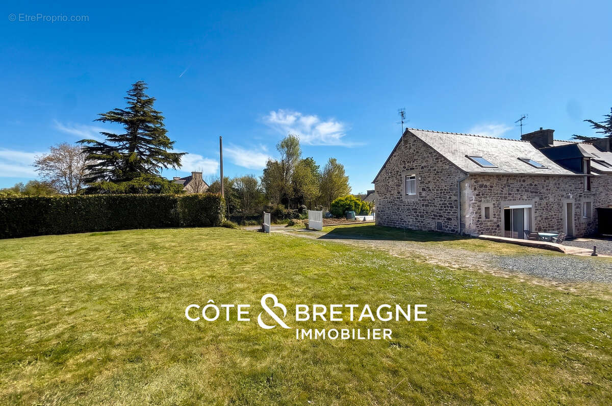 Maison à HILLION