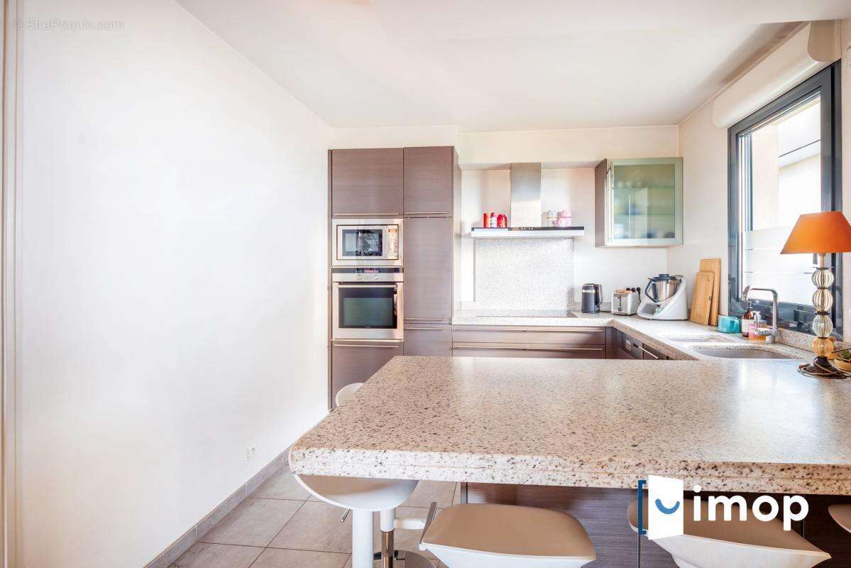 Appartement à ANNECY-LE-VIEUX