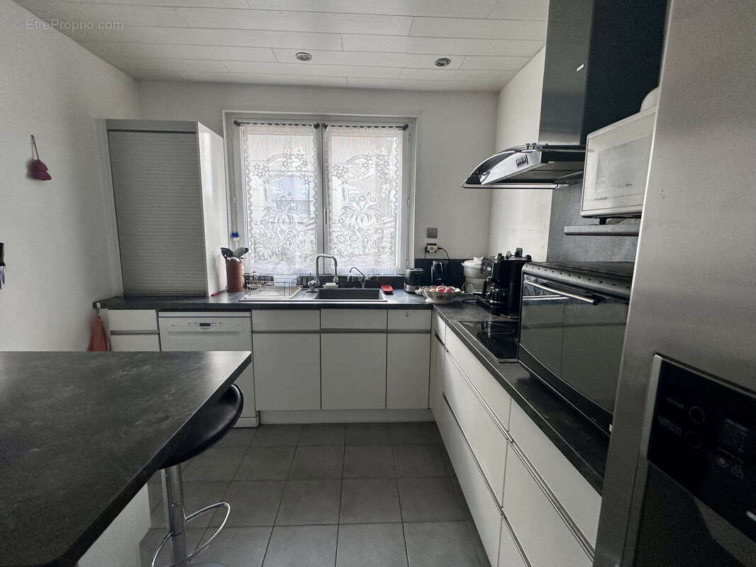 Maison à BAGNOLS-SUR-CEZE