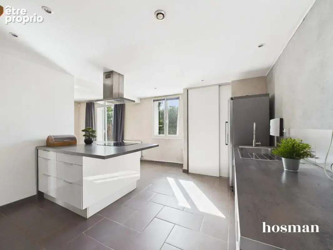 Maison T5 lumineuse de 97 m² avec jardin plein Sud et suite parentale — Mions (Secteur calme) - photo 5
