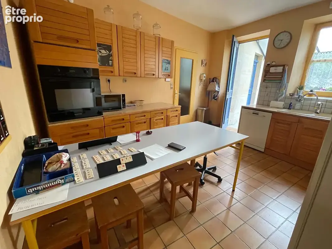 Bar le Duc, proche centre : Maison de caractère avec grand garage et terrain plat - photo 9