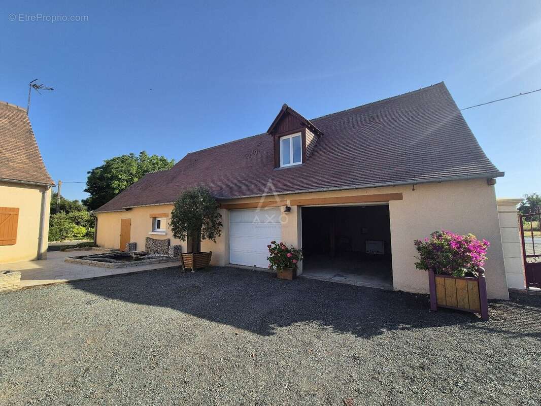 Maison à DURTAL