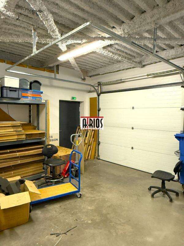 Commerce à LA FARLEDE