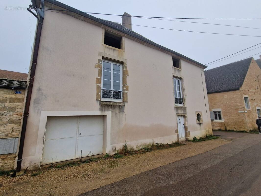 Appartement à POMMARD