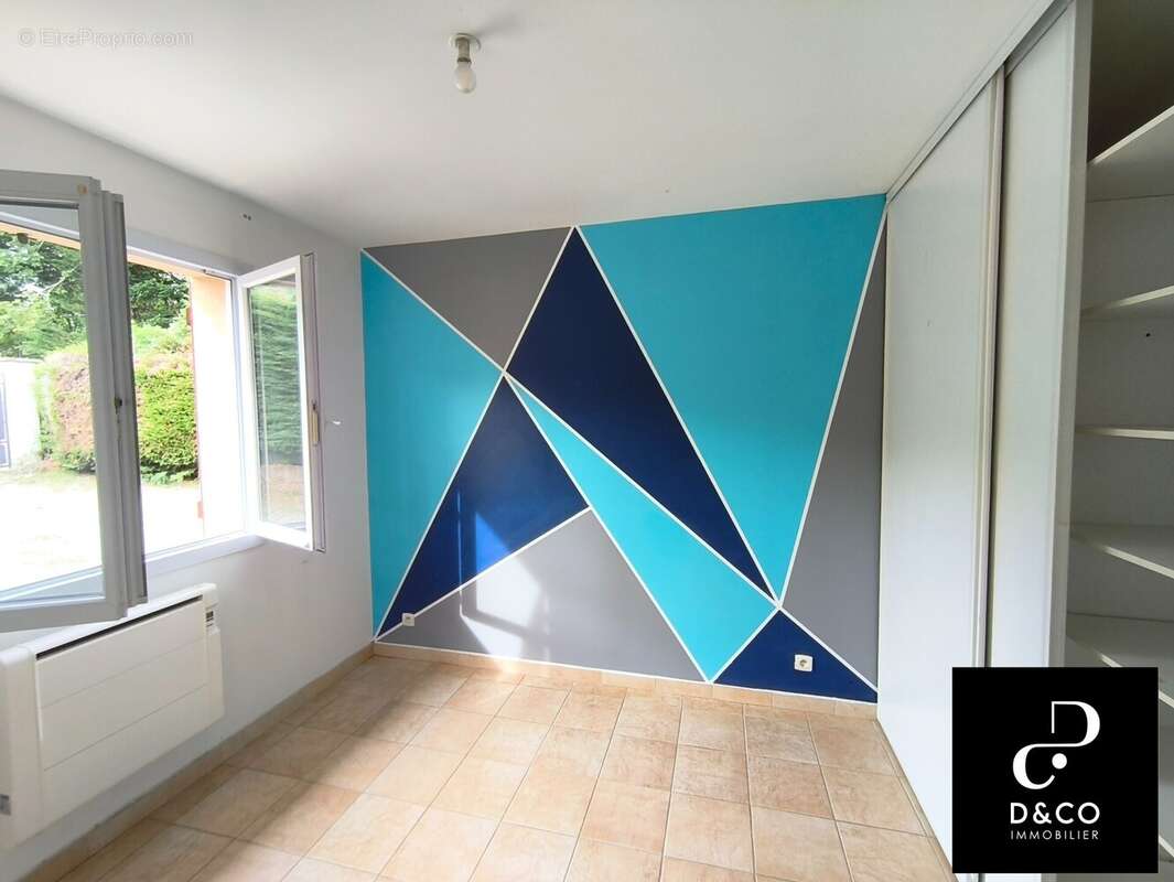 Maison à CHARNAY-LES-MACON