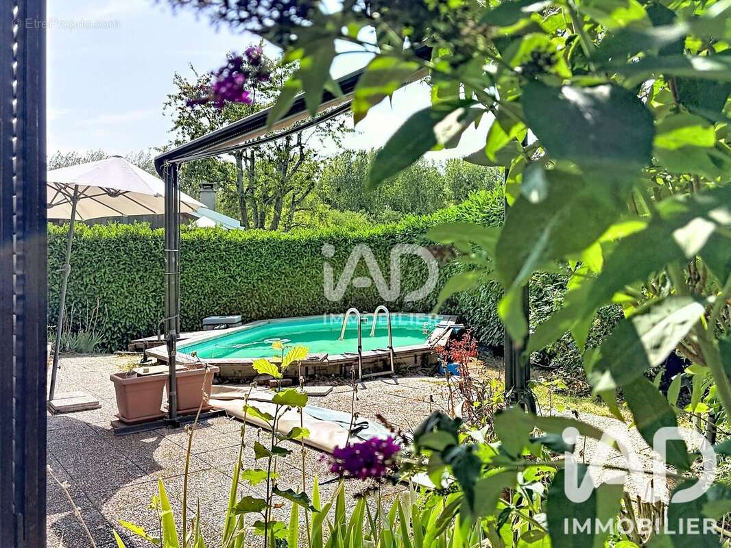 Maison 135 m² à Claye-Souilly  - photo 3