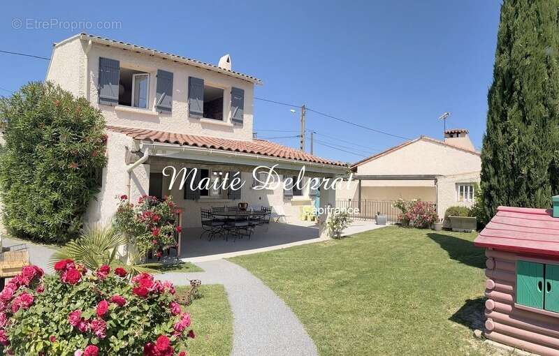 Maison à VEDENE