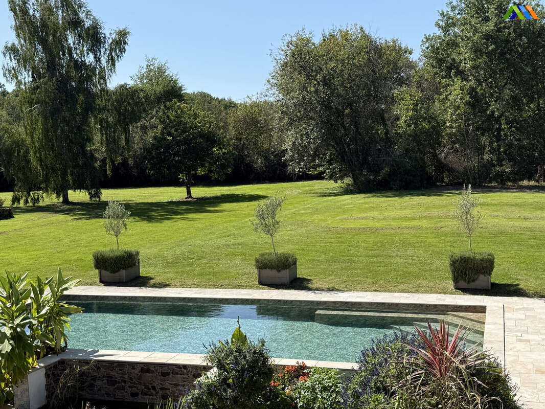 Maison 296 m² à Trie-Sur-Baise  - photo 3