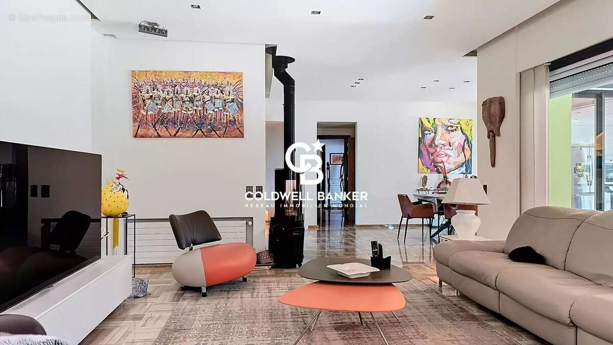 Maison à LES HERBIERS