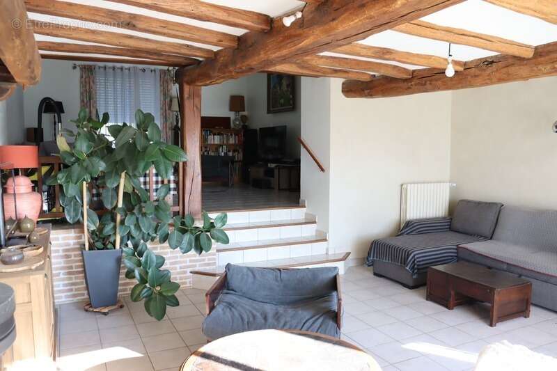 Dpt Maine et Loire (49), à vendre proche  de Cholet, maison de caractère avec 6 chambres sur 3750 m² de terrain + dépendance - photo 20