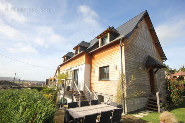 Maison à BLONVILLE-SUR-MER