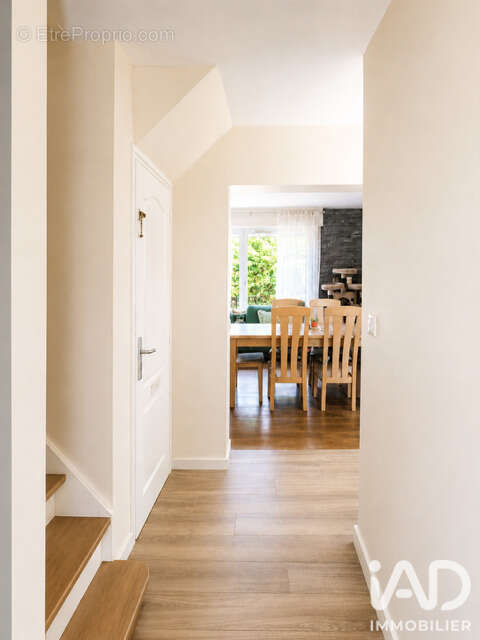 Maison 83 m² à Mortagne-Du-Nord  - photo 2
