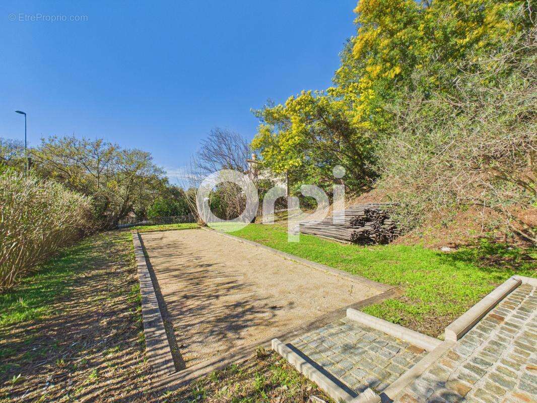 Maison à MANDELIEU-LA-NAPOULE