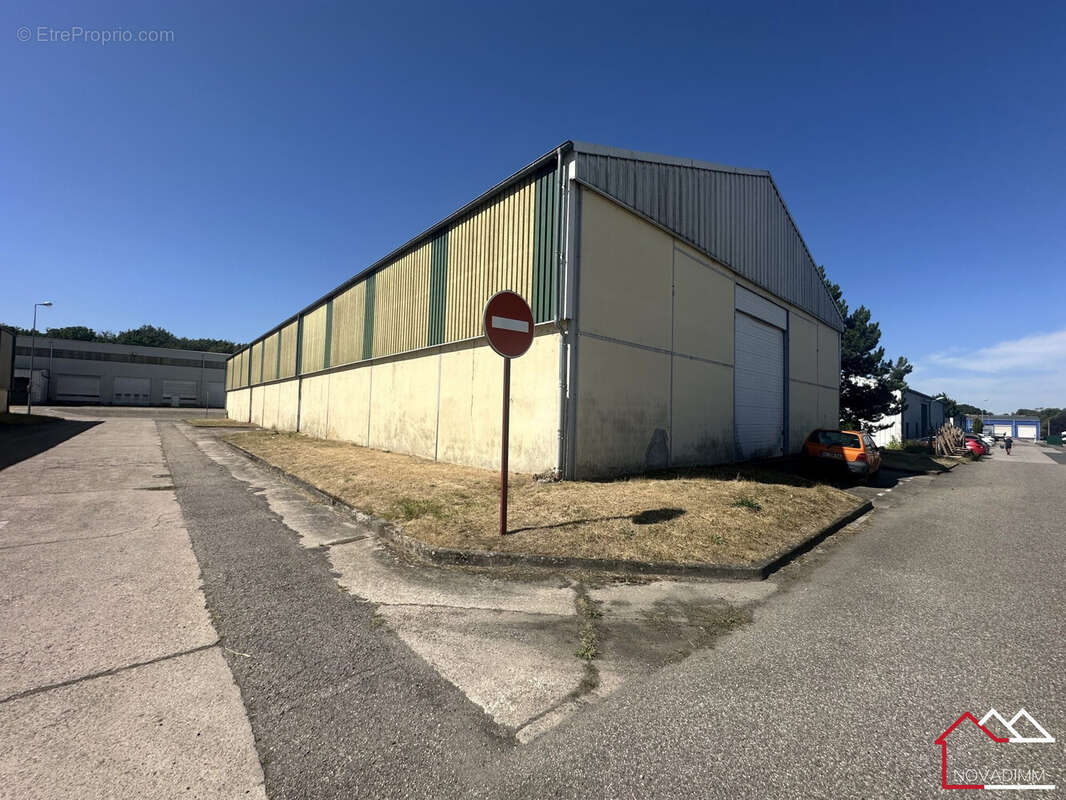 Commerce 2000 m² à Morhange  - photo 6