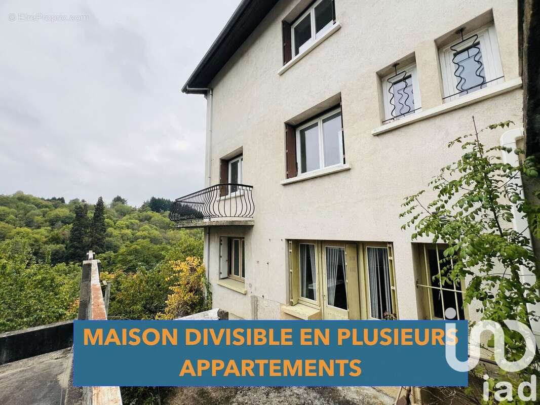Photo 2 - Maison à LE CHAMBON-FEUGEROLLES