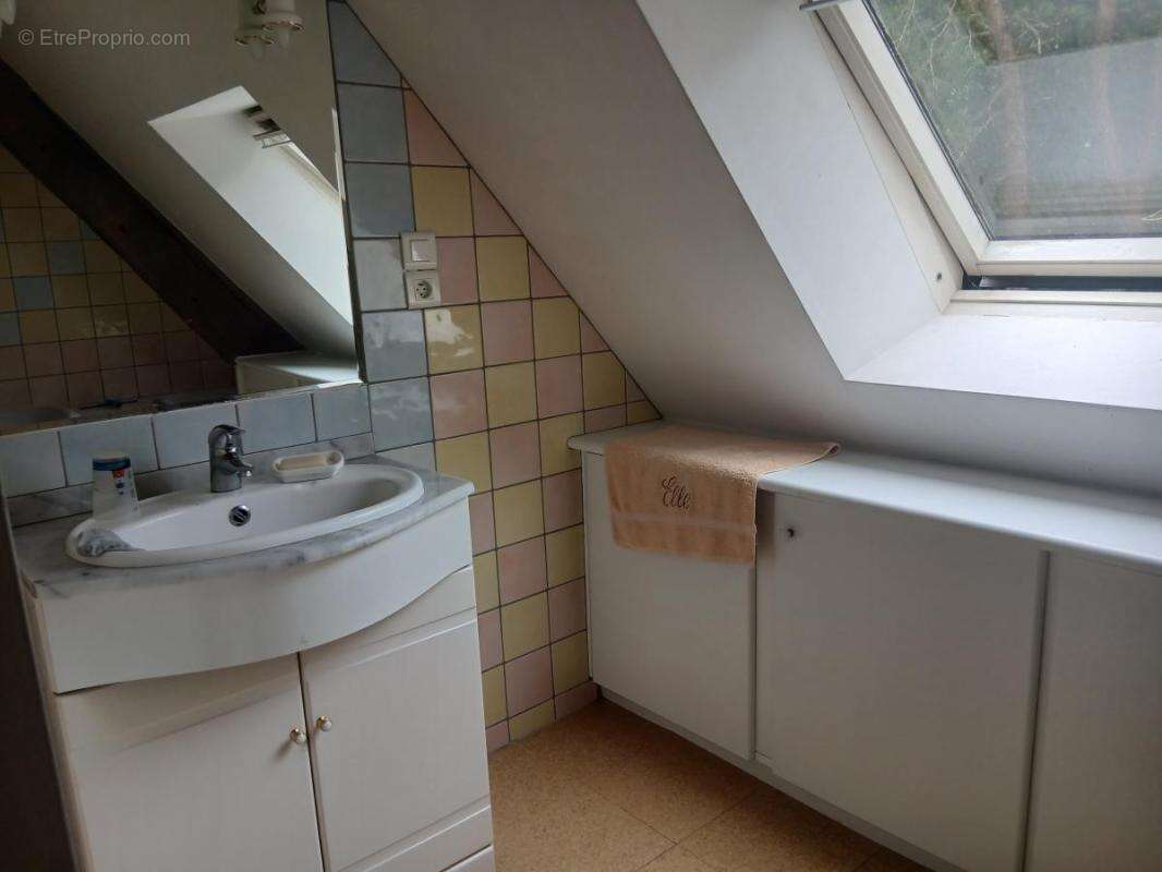 Maison à LOCMALO