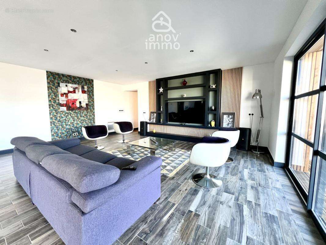 Maison à BUXEROLLES