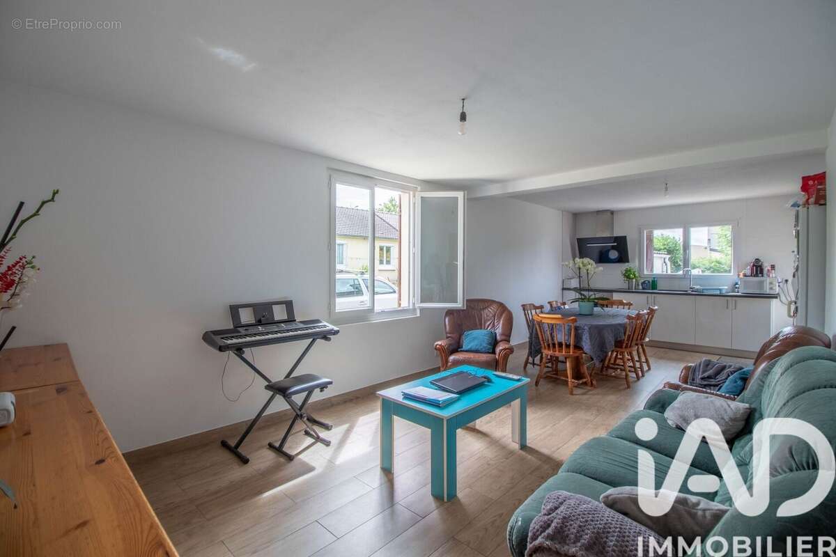 Photo 2 - Maison à MEAUX