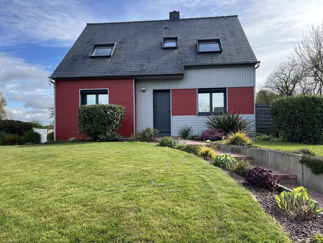 Maison à CARO