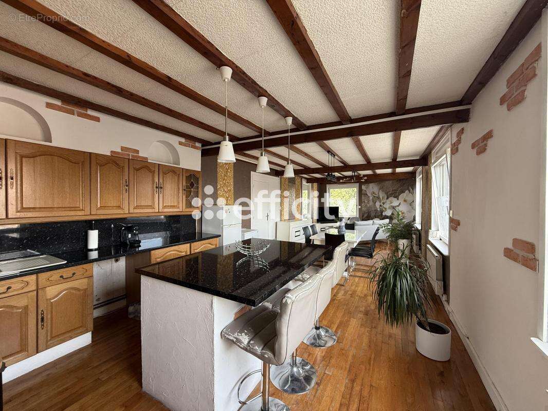 Appartement à PREMESQUES