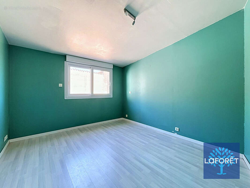 Maison Saint Martin Des Noyers 4 pièce(s) 101.49 m2 - photo 6
