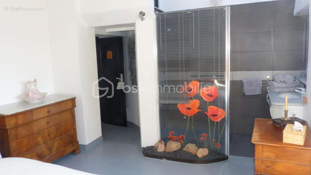 Maison à ROUSSILLON