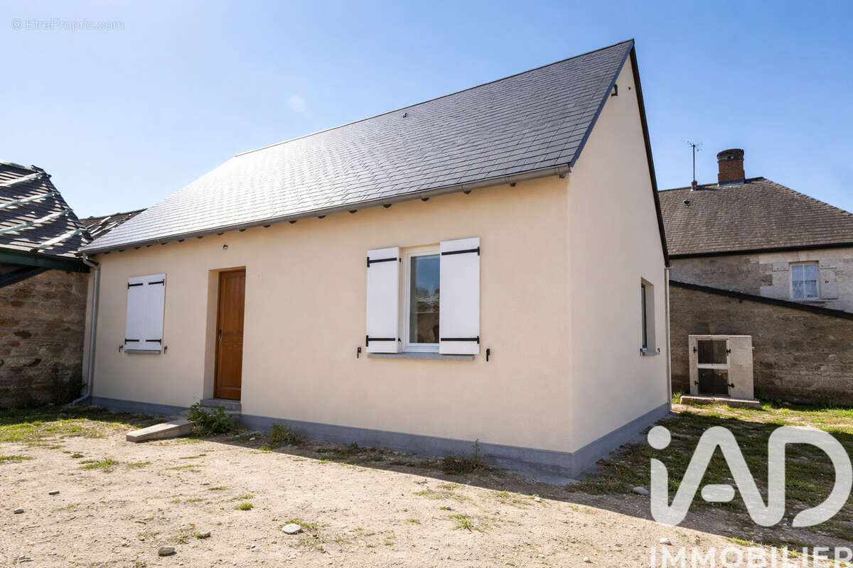 Photo 2 - Maison à NOYANT