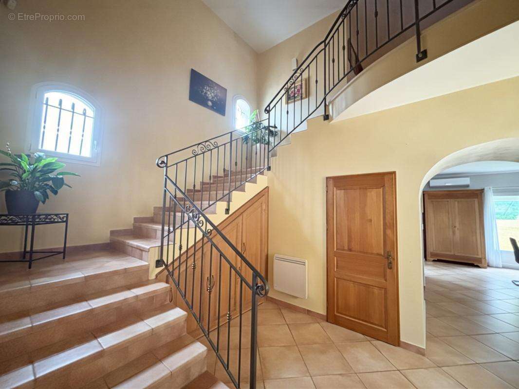 Maison à MONTFRIN