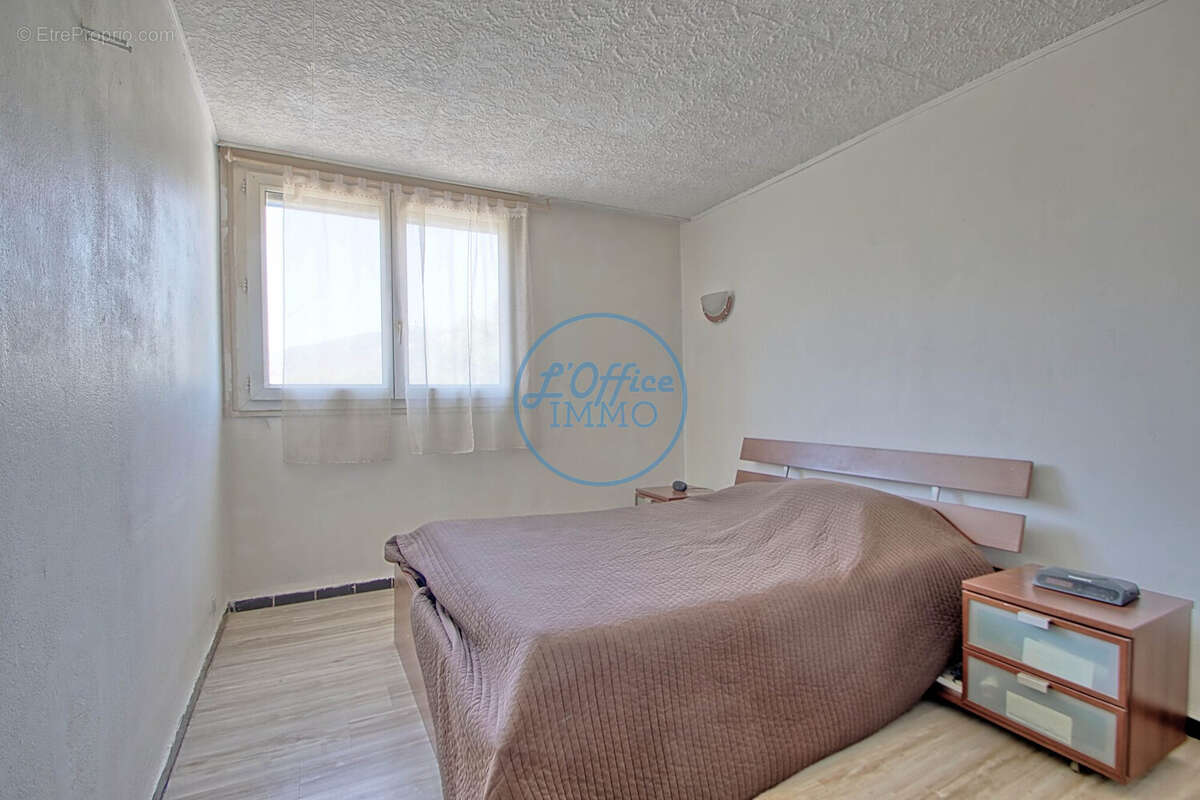 Appartement 87 m² à La Valette-Du-Var  - photo 7