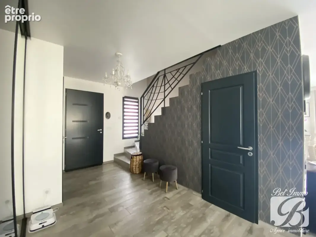 Belle maison récente avec piscine - photo 7