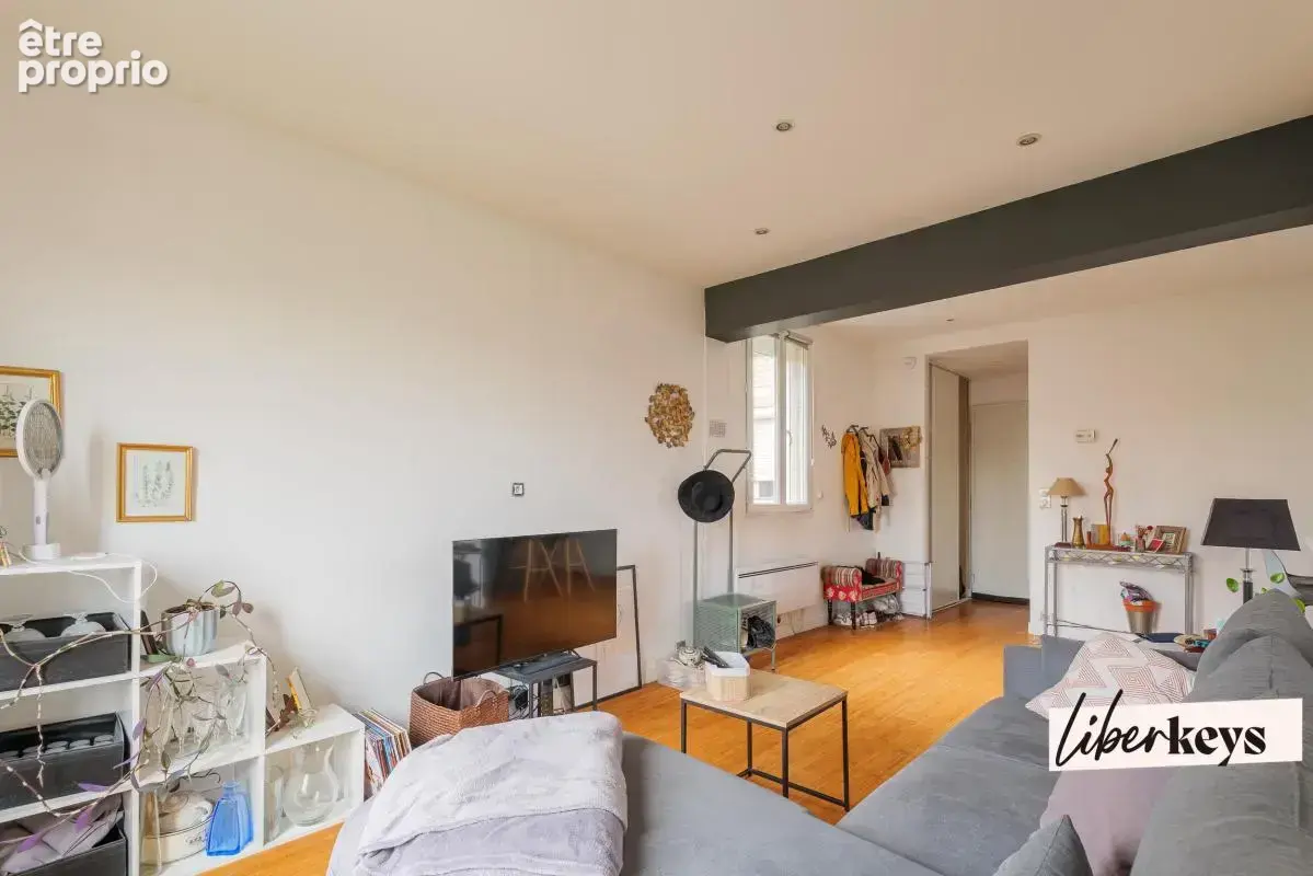 Champigny-sur-Marne – Beau T1 bis d'environ 39 m², lumineux et bien agencé - photo 4