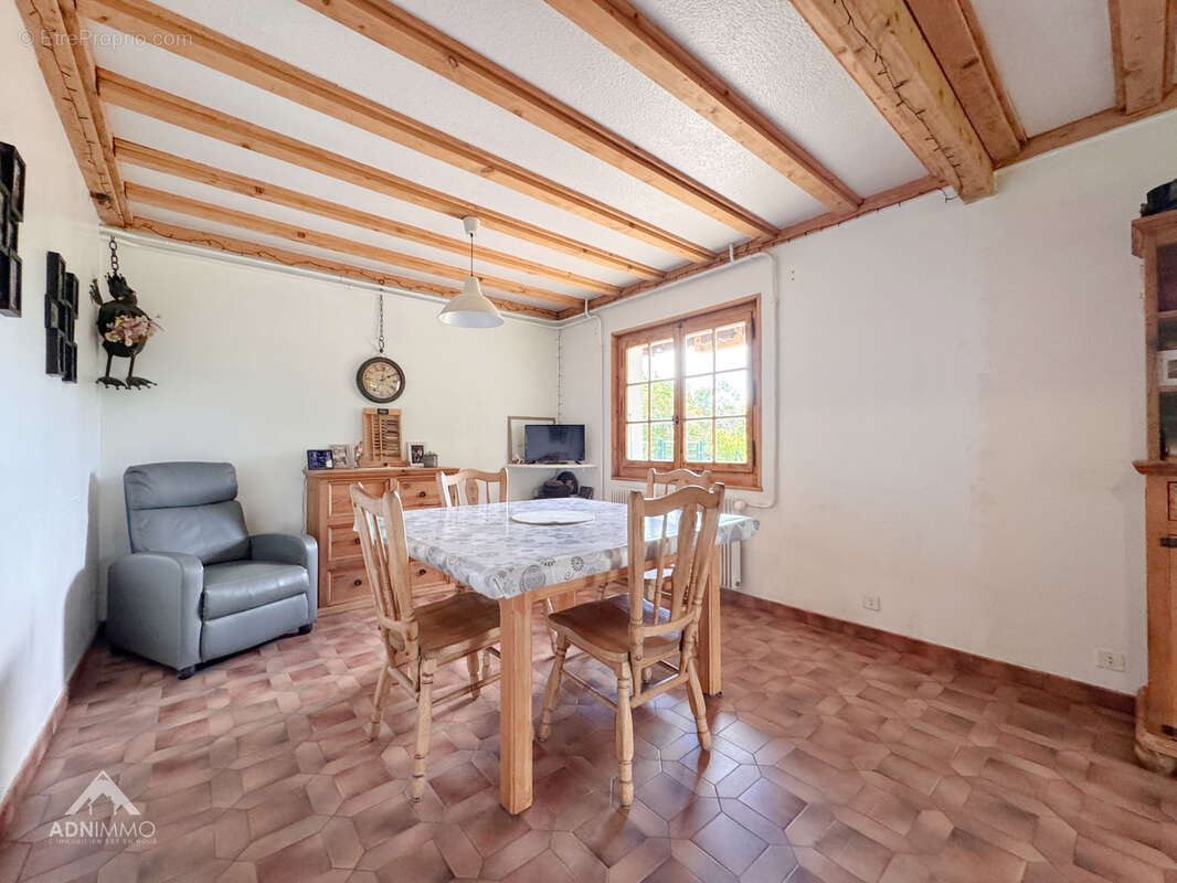 Maison à CROZET