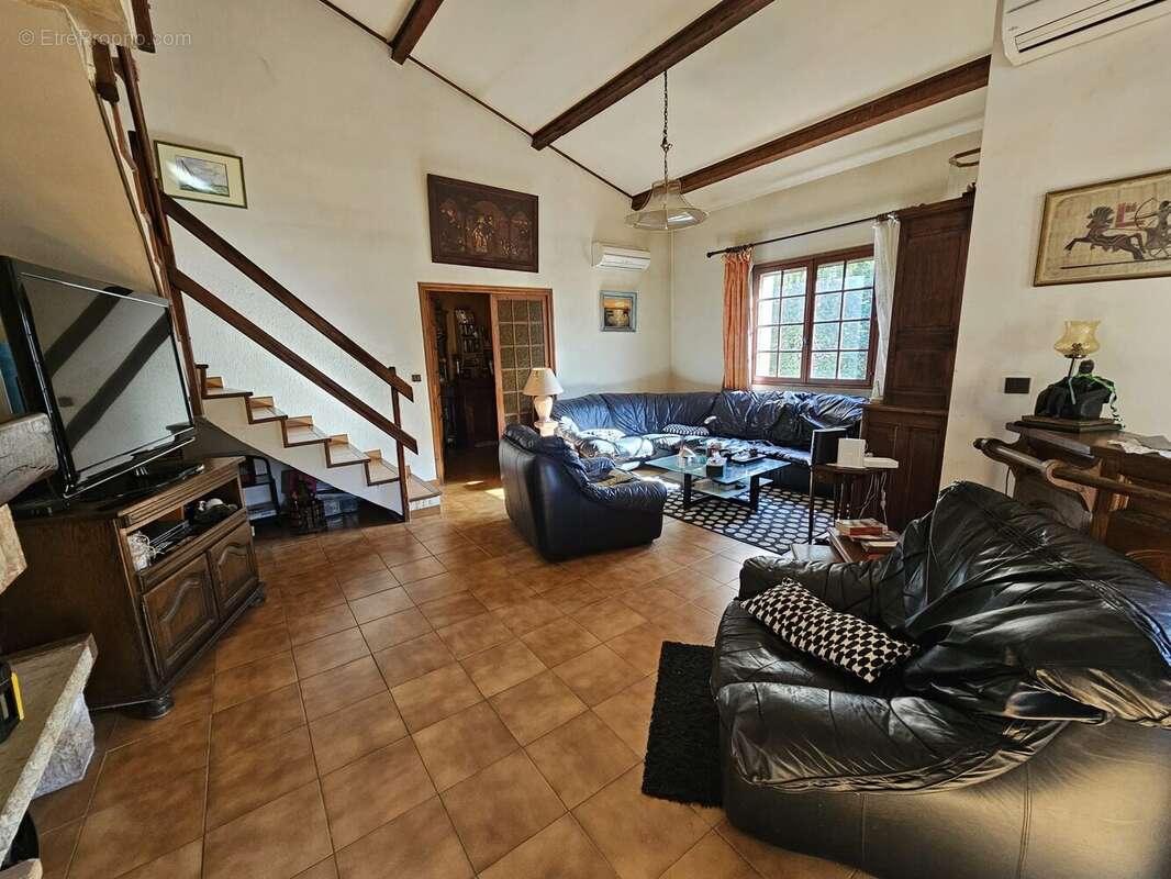 Maison 174 m² à Le Cres  - photo 4